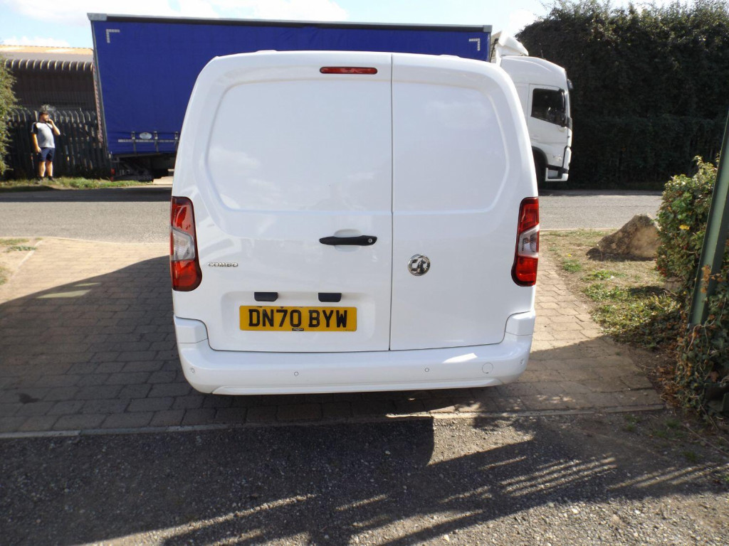 VAUXHALL COMBO