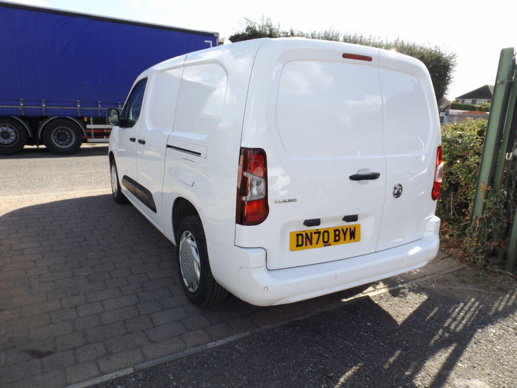 VAUXHALL COMBO