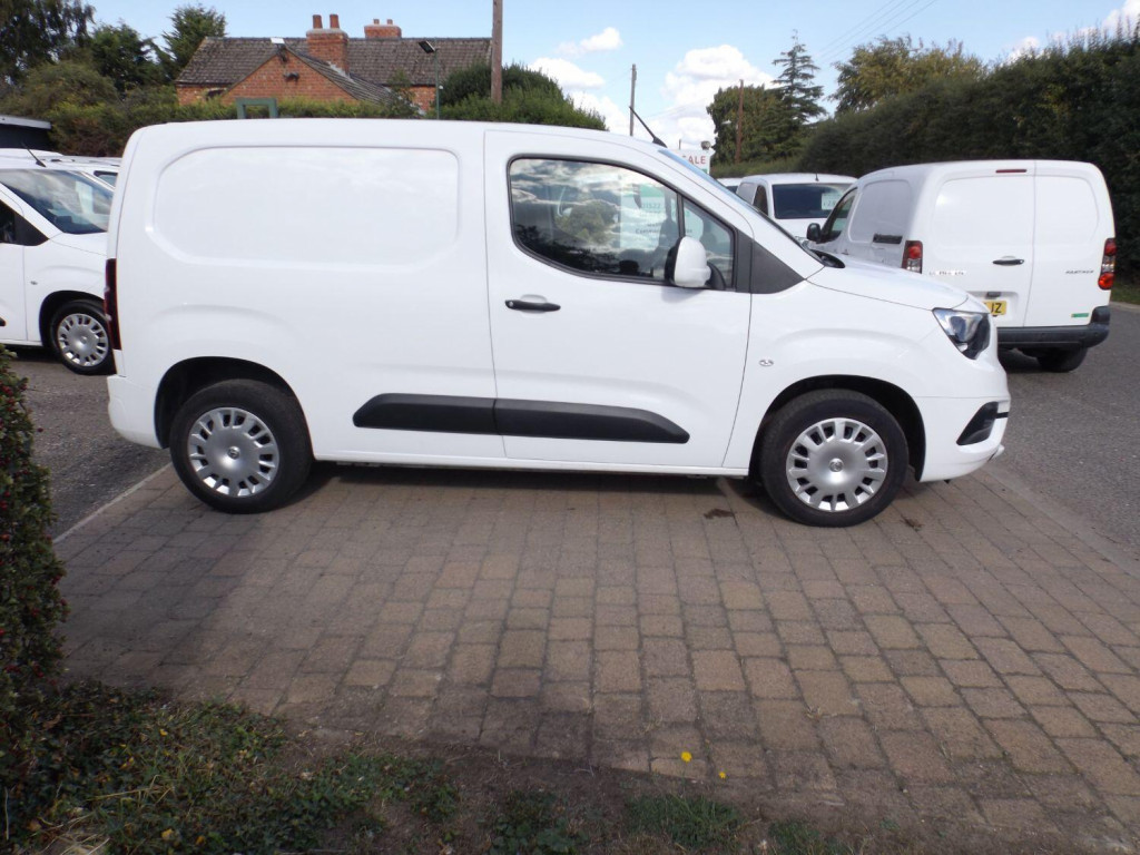 VAUXHALL COMBO