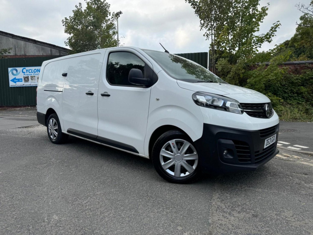 VAUXHALL VIVARO