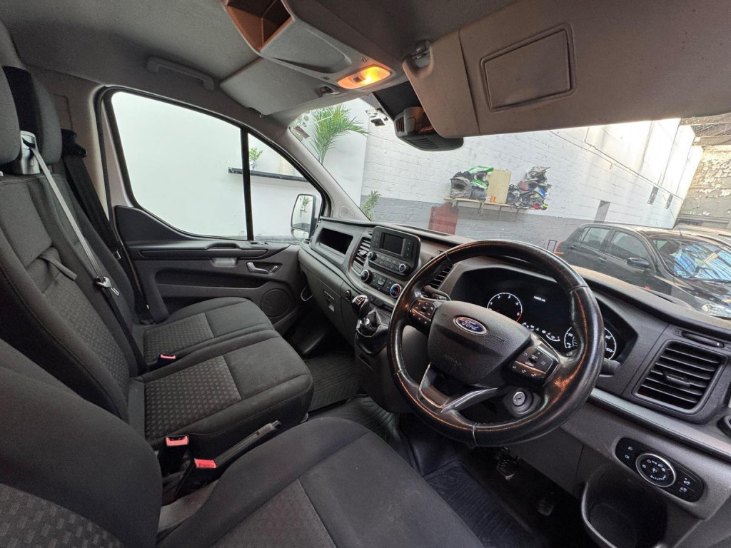 FORD TRANSIT CUSTOM