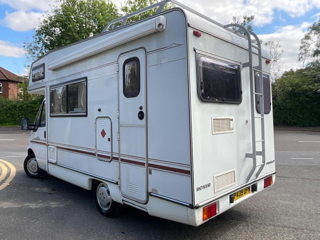 PEUGEOT BOXER