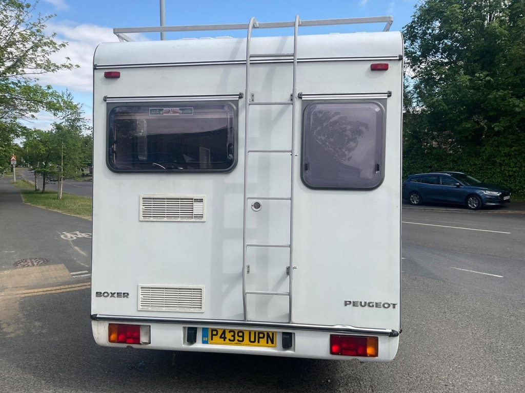 PEUGEOT BOXER