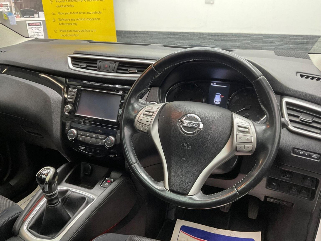 NISSAN QASHQAI