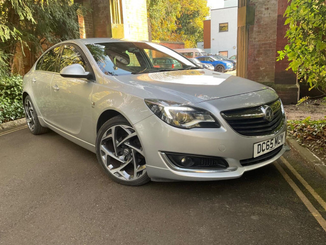 VAUXHALL INSIGNIA