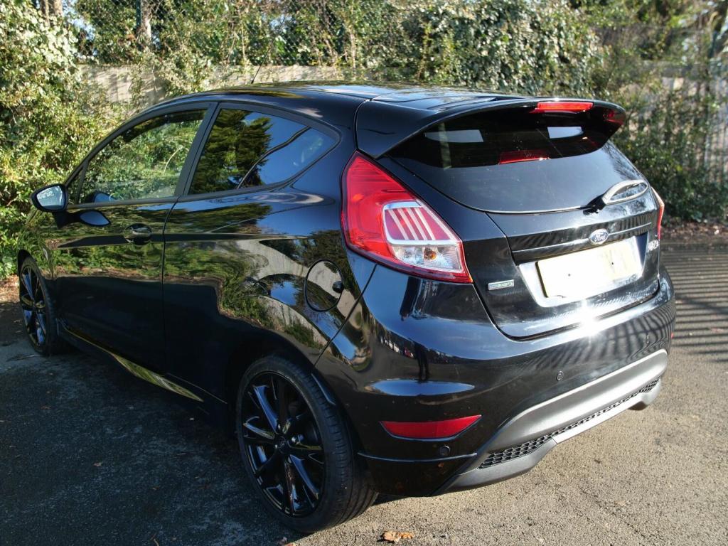 FORD FIESTA
