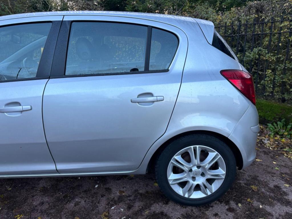 VAUXHALL CORSA