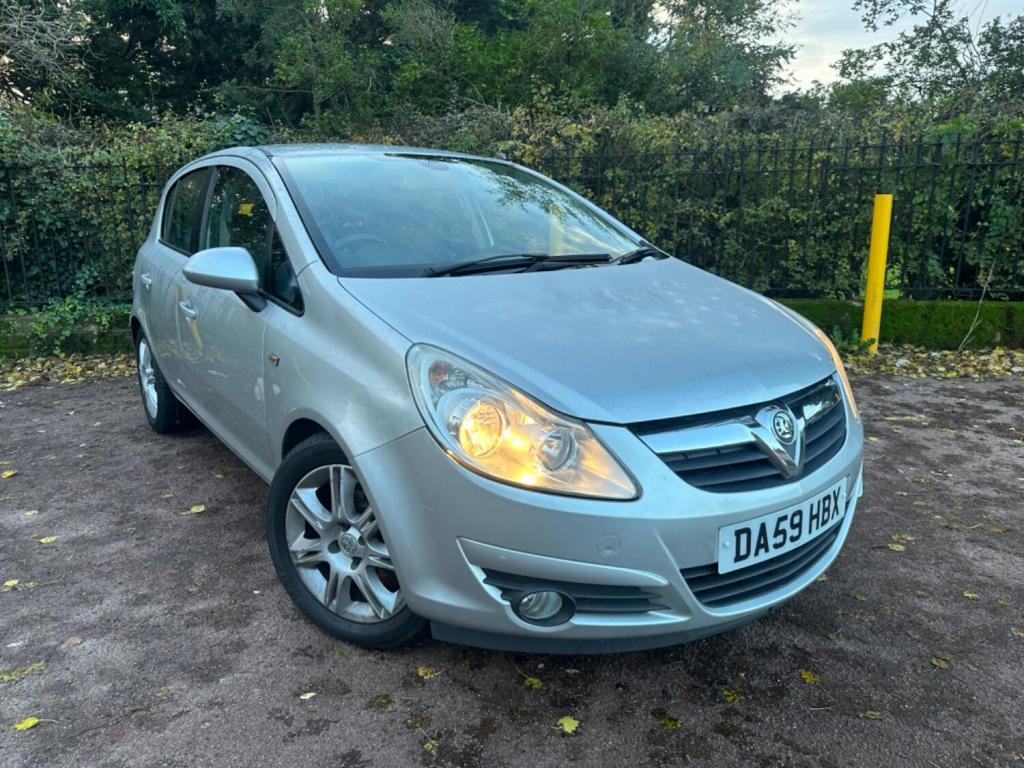 View VAUXHALL CORSA 1.4 i 16v Design