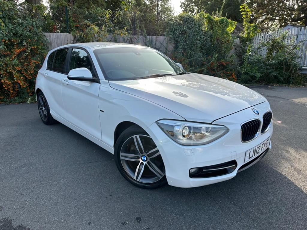 View BMW 1 SERIES -
