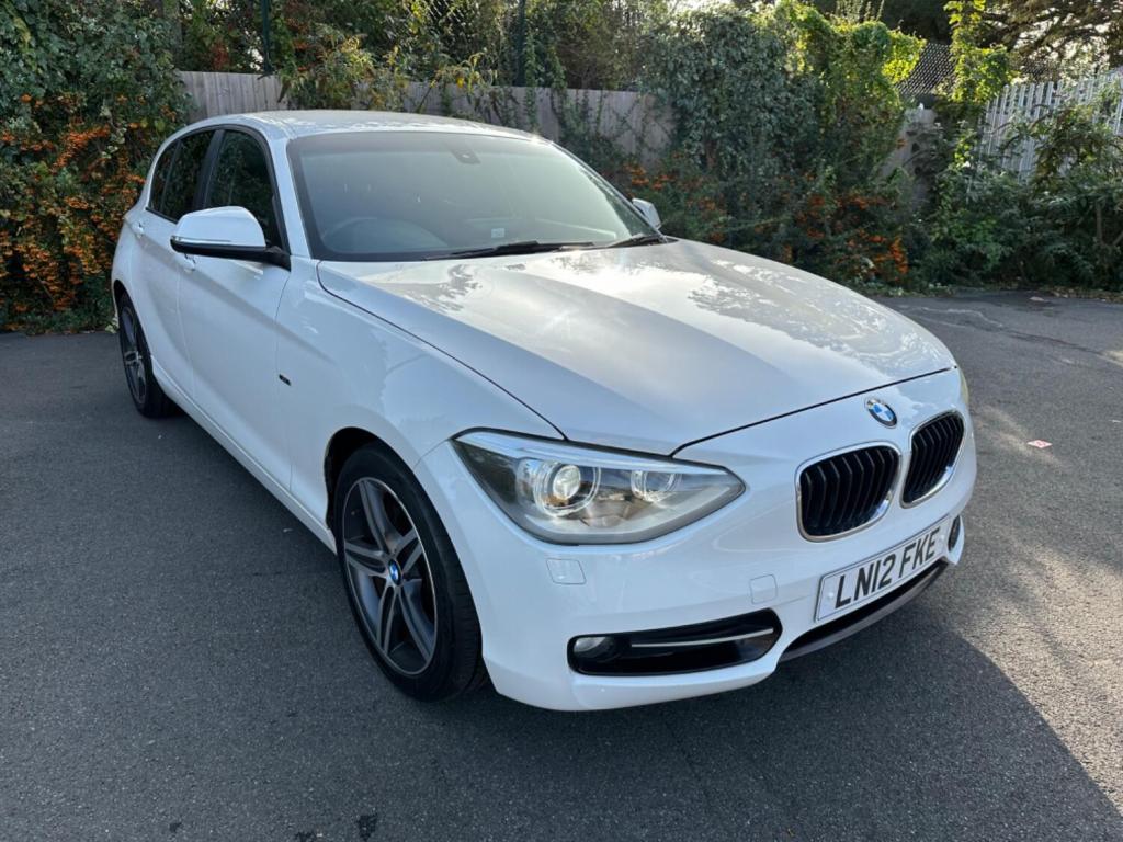 View BMW 1 SERIES -
