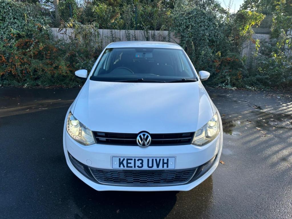 VOLKSWAGEN POLO