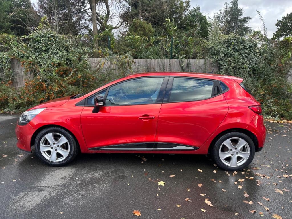 RENAULT CLIO