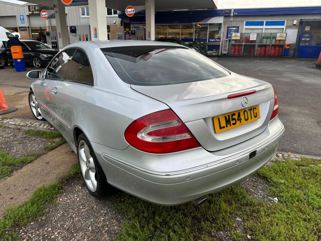 View MERCEDES-BENZ CLK 2.6 CLK240 Avantgarde 