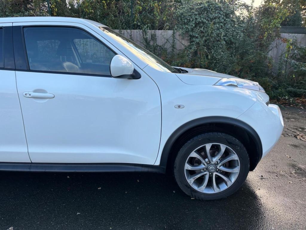 NISSAN JUKE