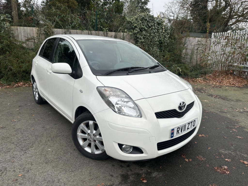 View TOYOTA YARIS 1.3 Dual VVT-i T Spirit 