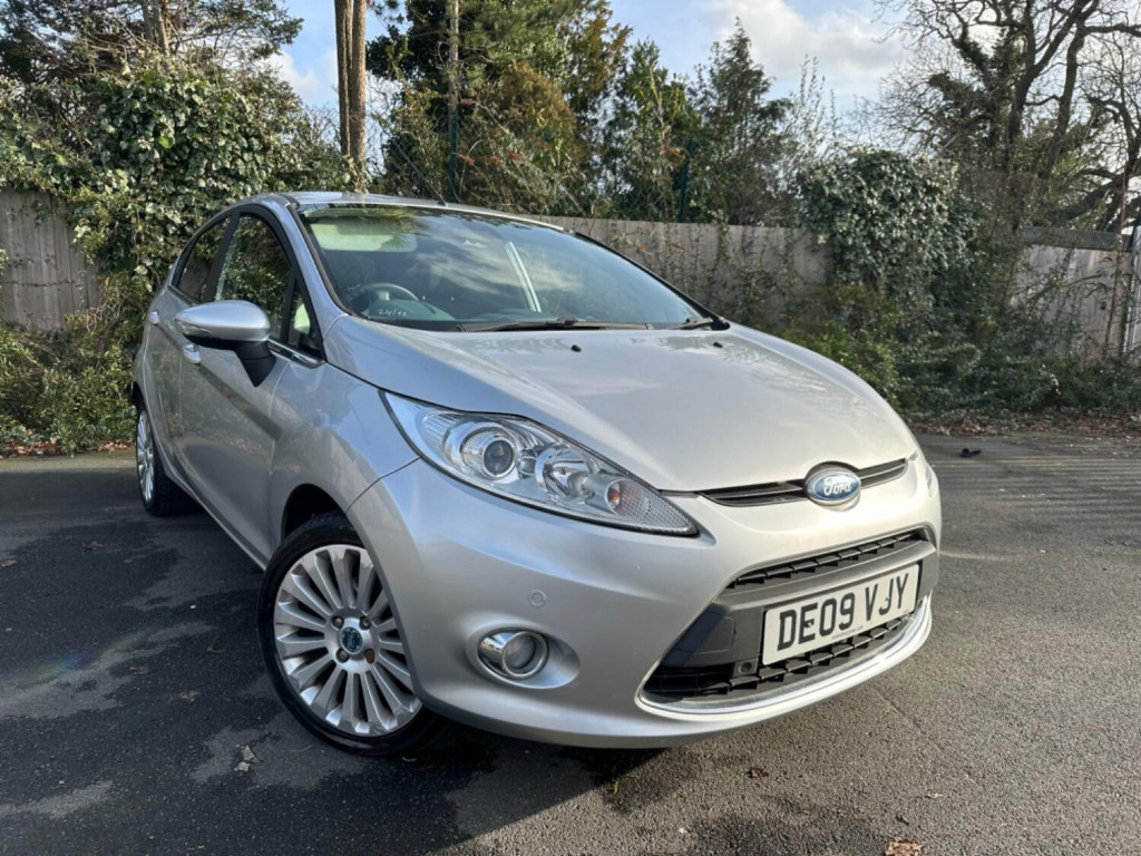 View FORD FIESTA 1.4 Titanium 