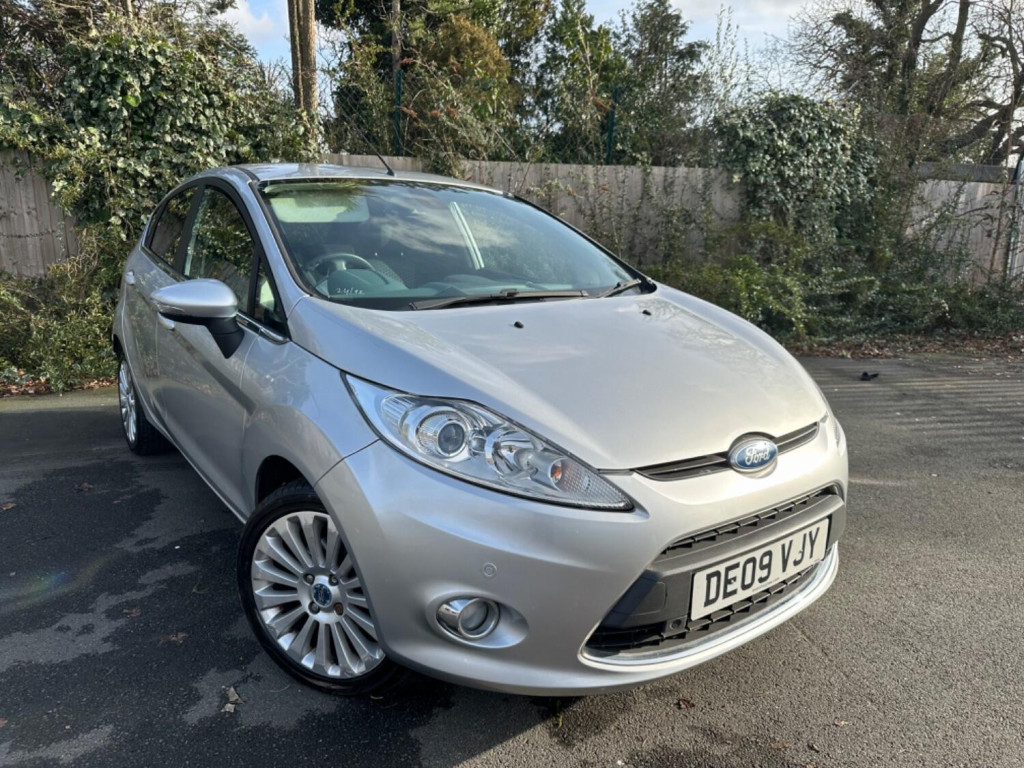 View FORD FIESTA 1.4 Titanium 