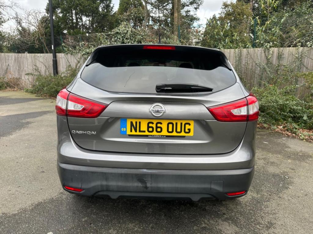 NISSAN QASHQAI