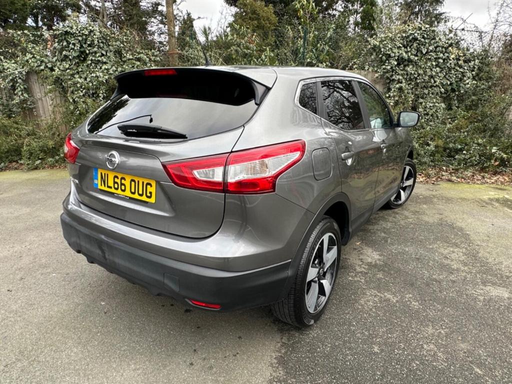 NISSAN QASHQAI