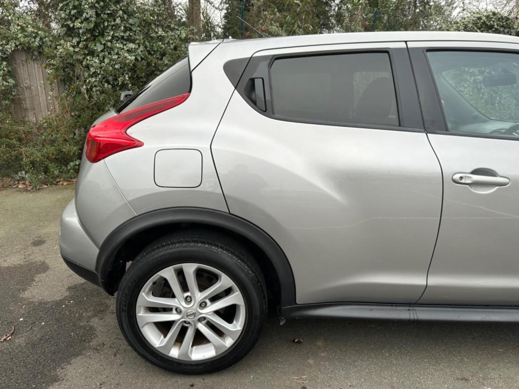 NISSAN JUKE