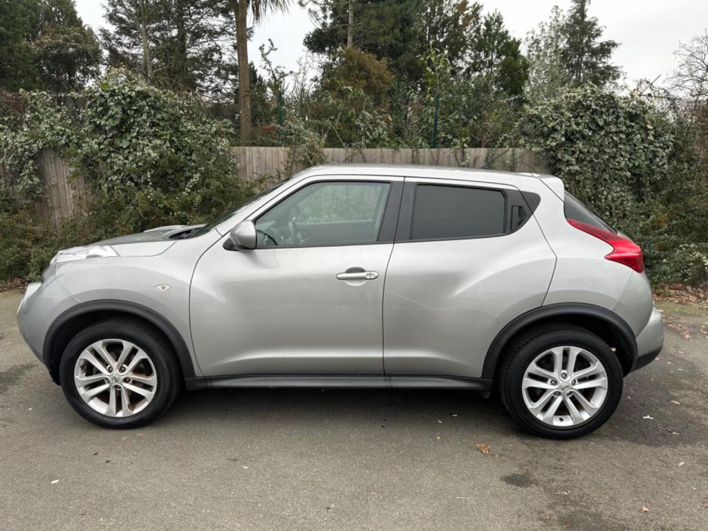 NISSAN JUKE