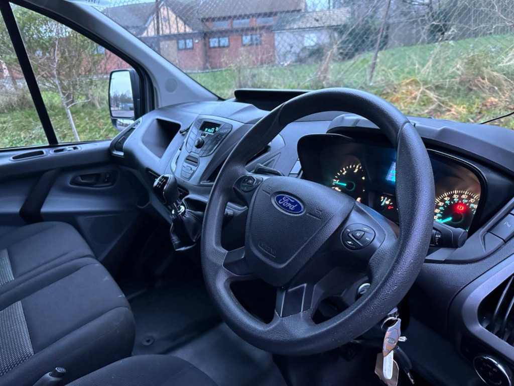 FORD TRANSIT CUSTOM