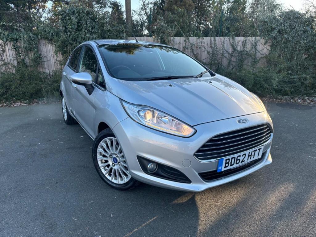 View FORD FIESTA 1.0 T EcoBoost Titanium 