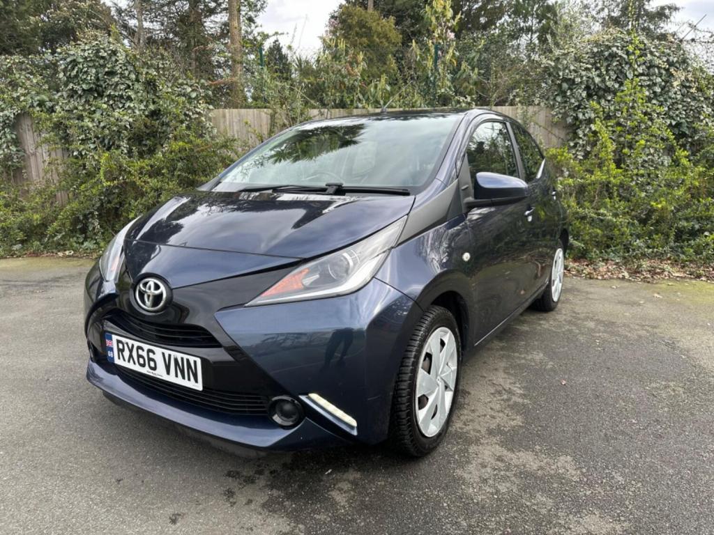 TOYOTA AYGO