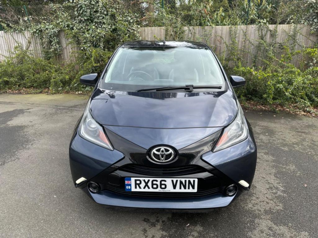 TOYOTA AYGO