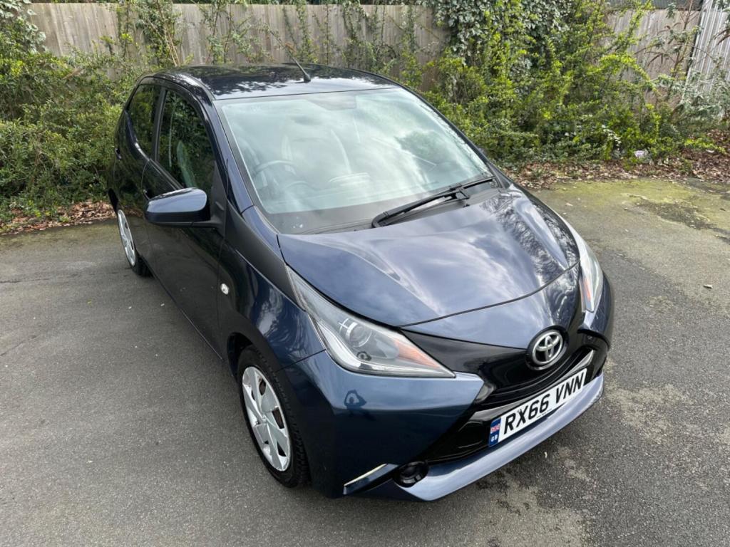 TOYOTA AYGO