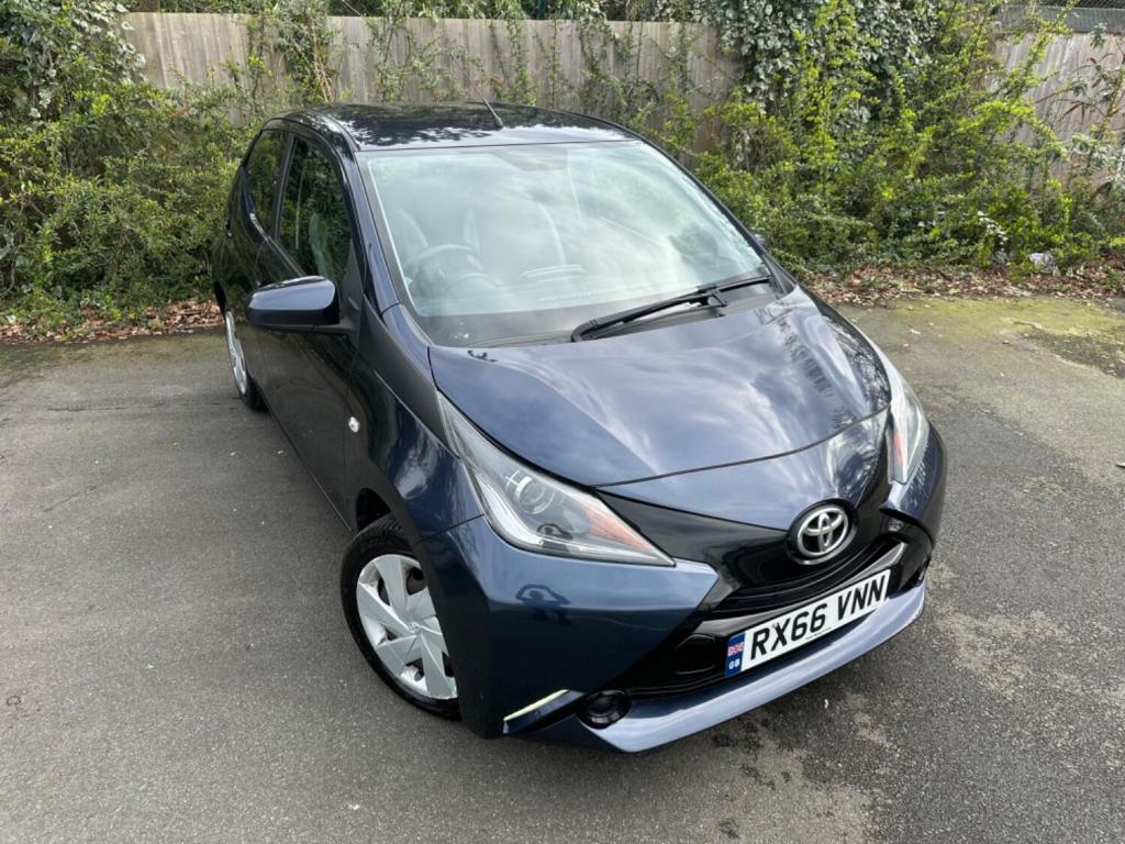 TOYOTA AYGO