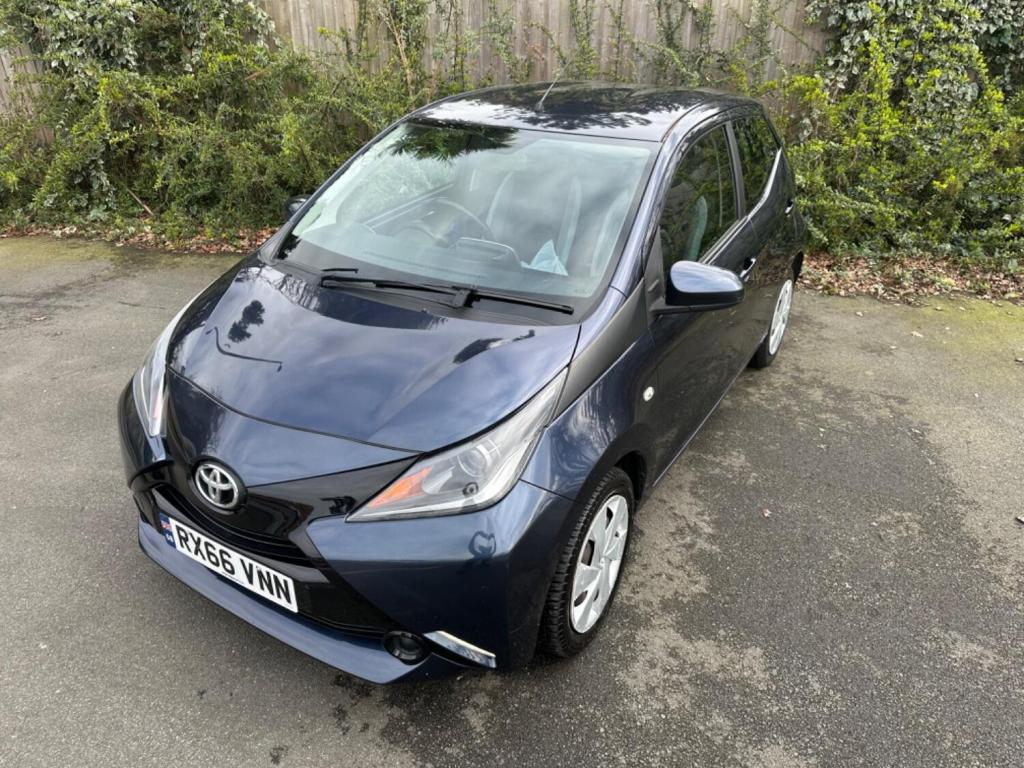 TOYOTA AYGO