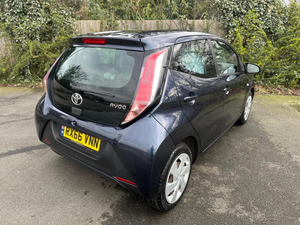TOYOTA AYGO