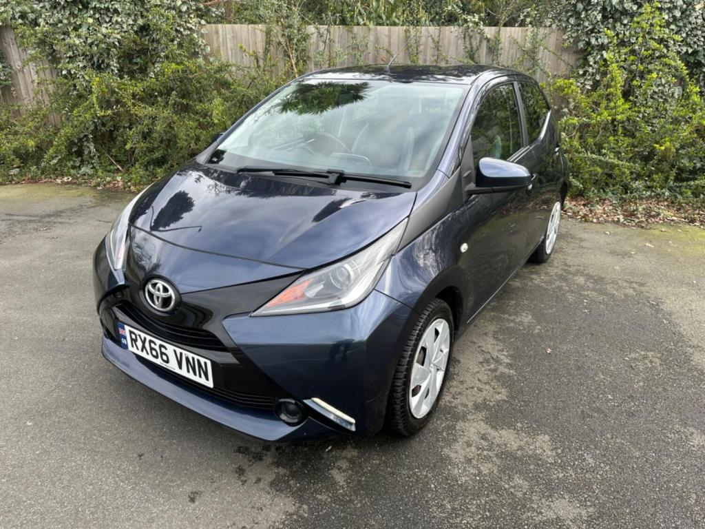 TOYOTA AYGO
