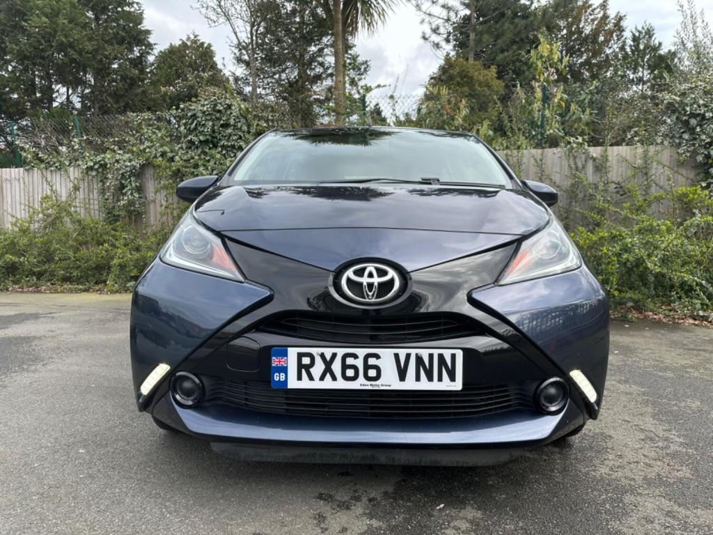 TOYOTA AYGO