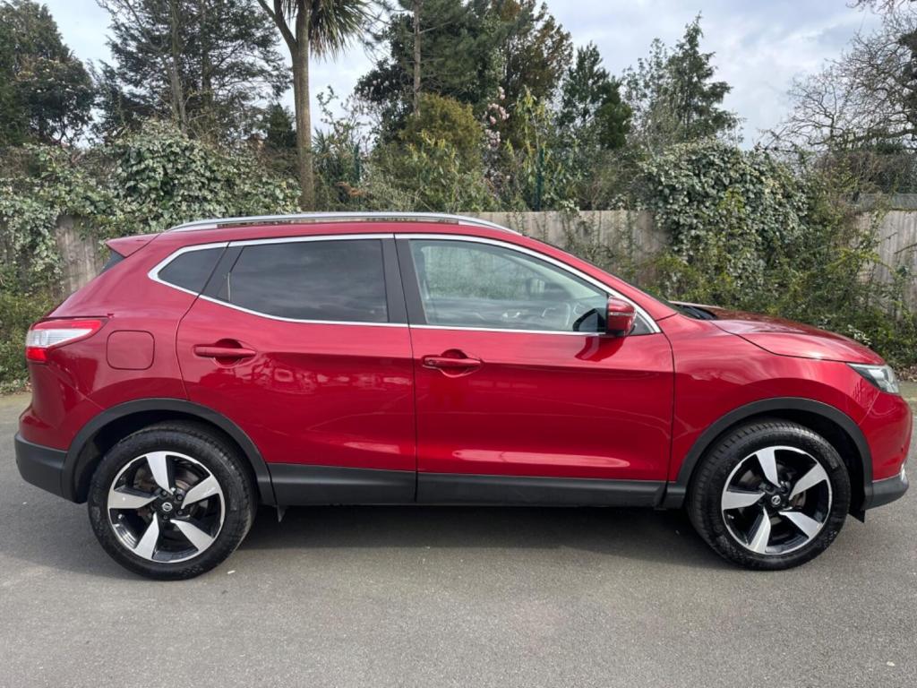 NISSAN QASHQAI