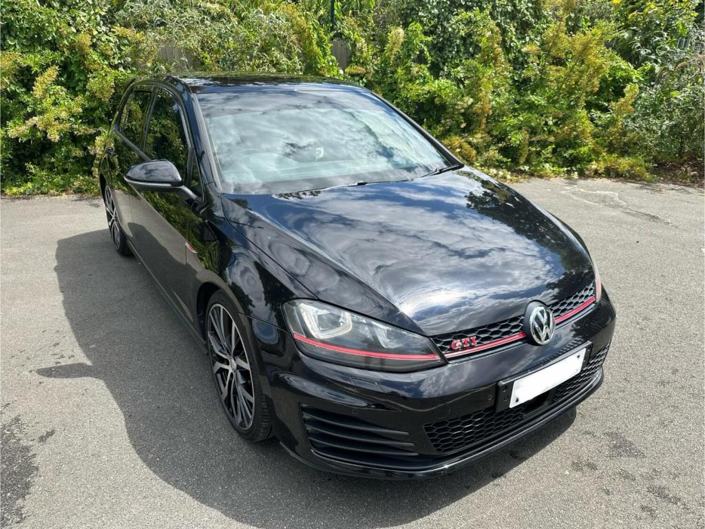 View VOLKSWAGEN GOLF 2.0 TSI BlueMotion Tech GTI 