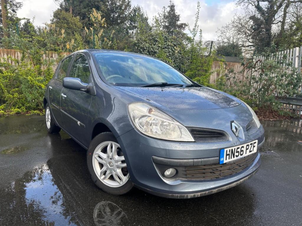 RENAULT CLIO