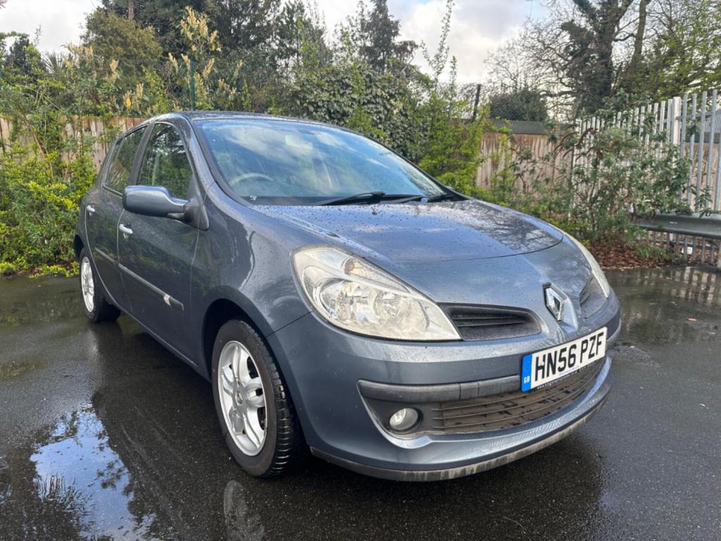 RENAULT CLIO
