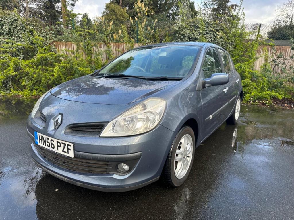 RENAULT CLIO