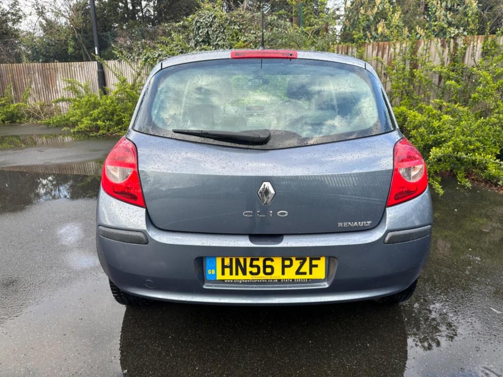 RENAULT CLIO