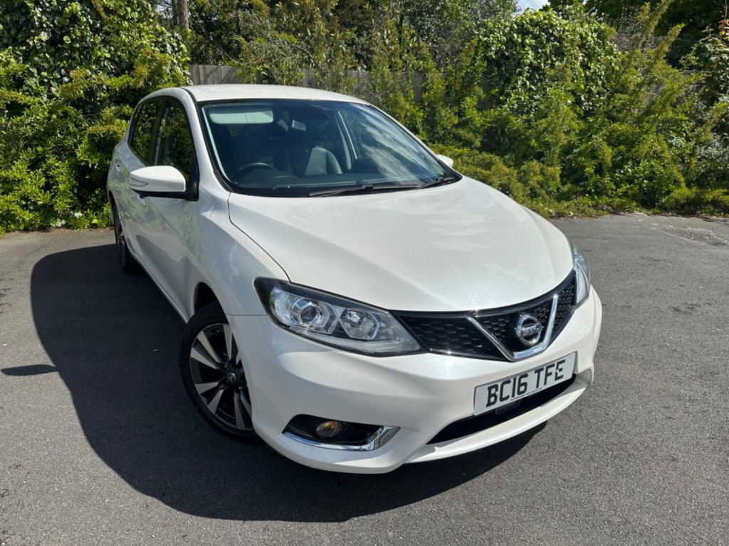 View NISSAN PULSAR 1.2 DIG-T Tekna