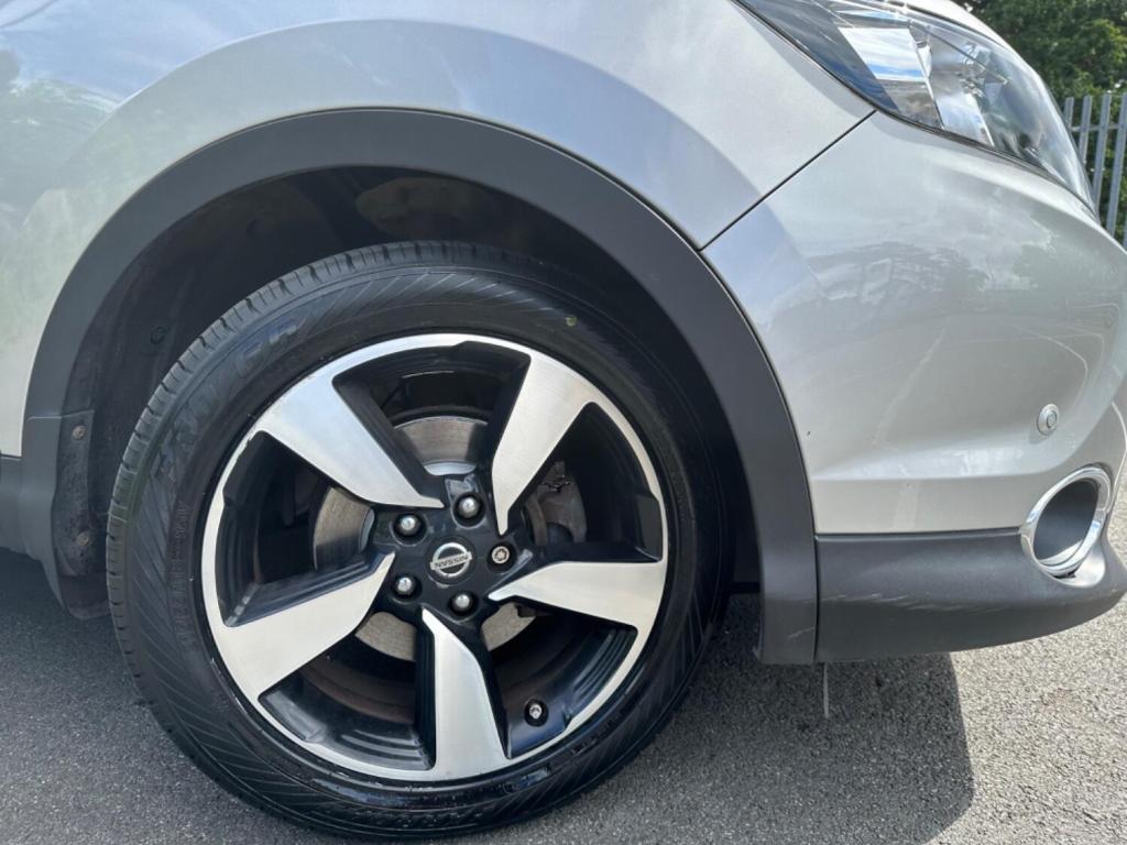 View NISSAN QASHQAI 1.2 DIG-T n-tec+