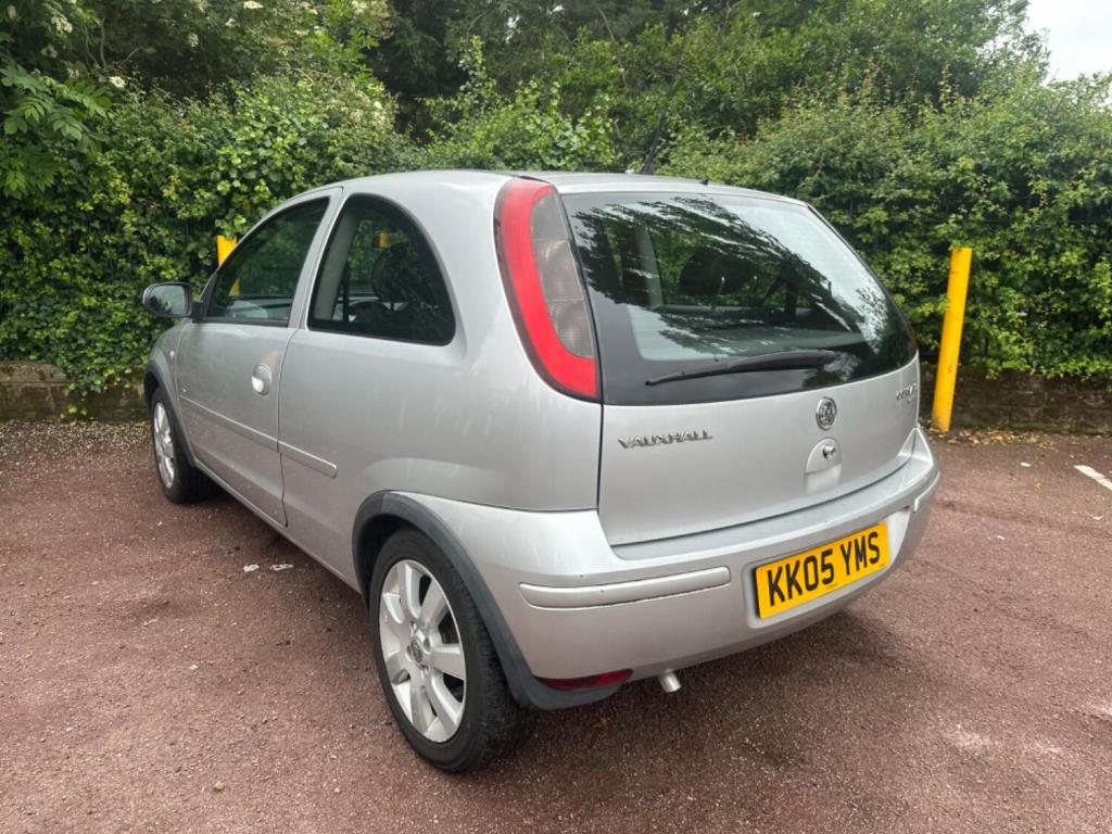 VAUXHALL CORSA