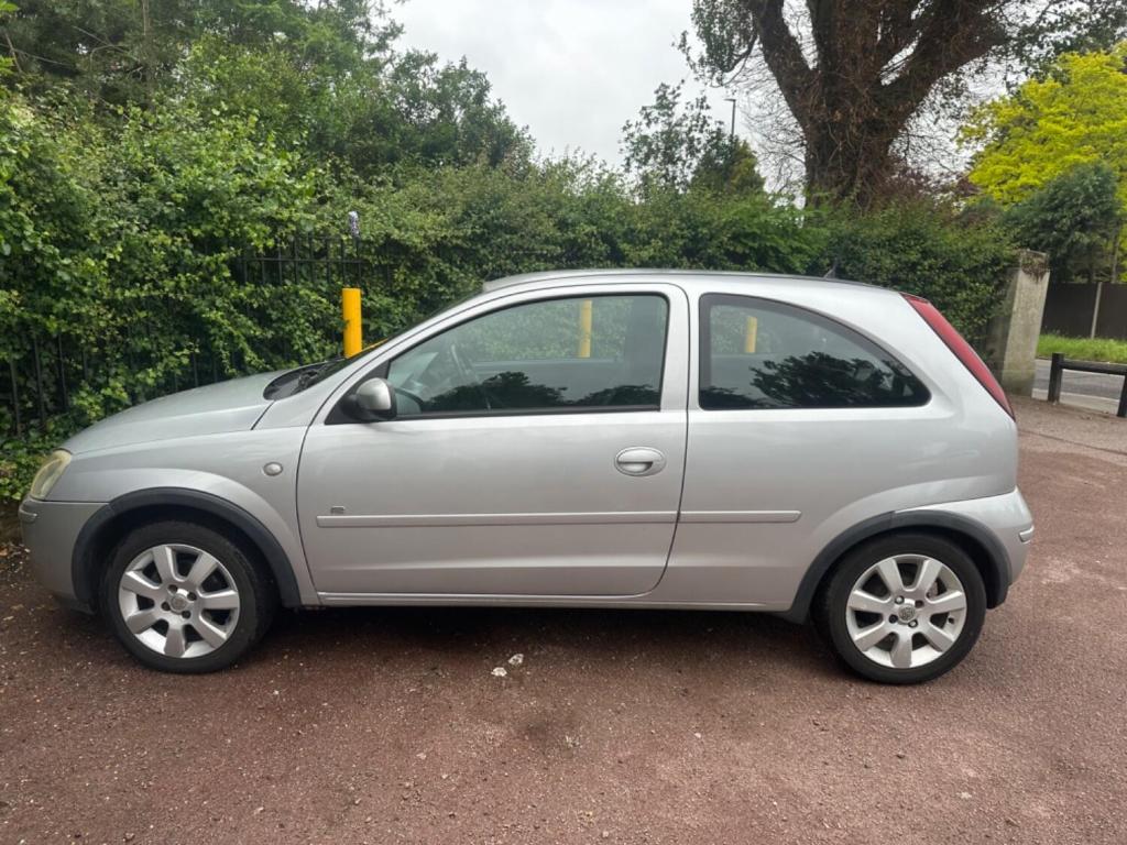 VAUXHALL CORSA