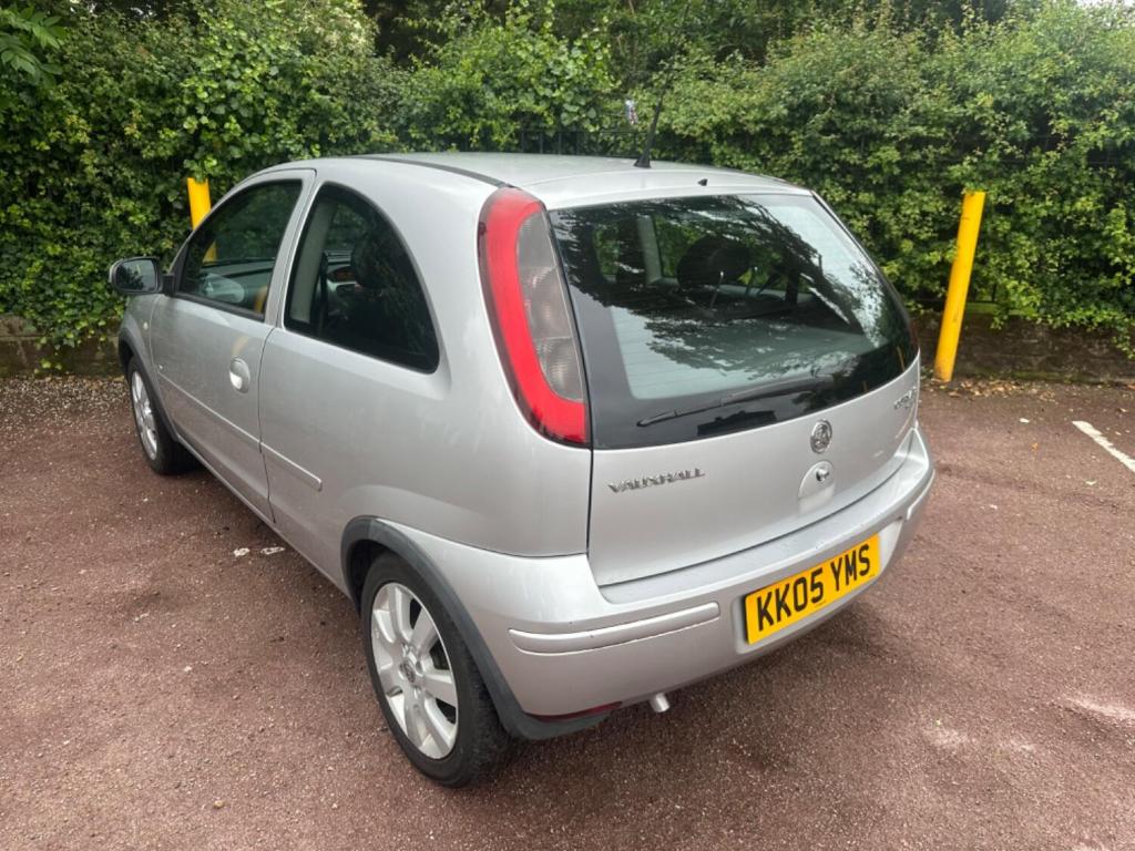 VAUXHALL CORSA