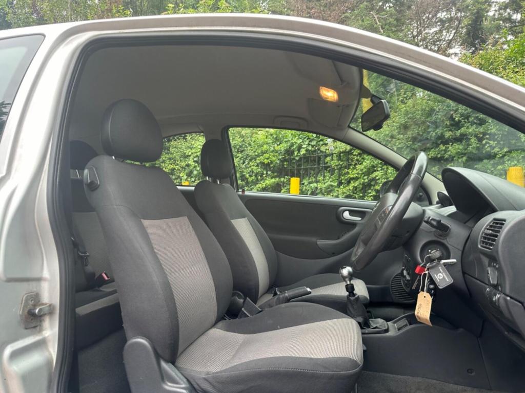 VAUXHALL CORSA