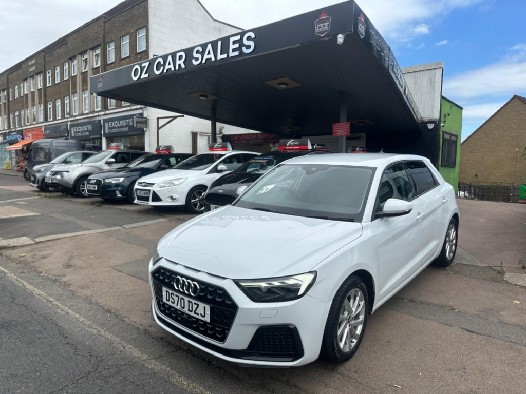 View AUDI A1 1.0 TFSI 25 Sport