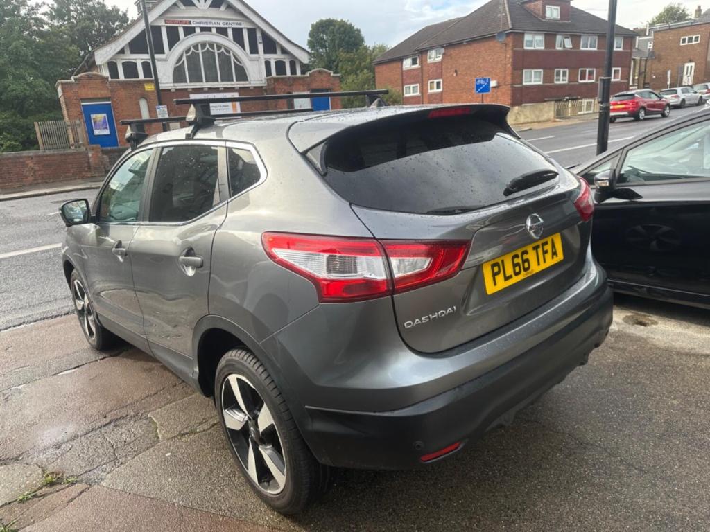 NISSAN QASHQAI