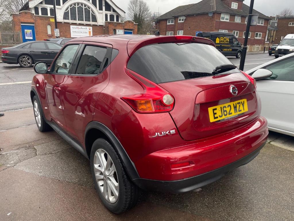 View NISSAN JUKE 1.6 Acenta Premium